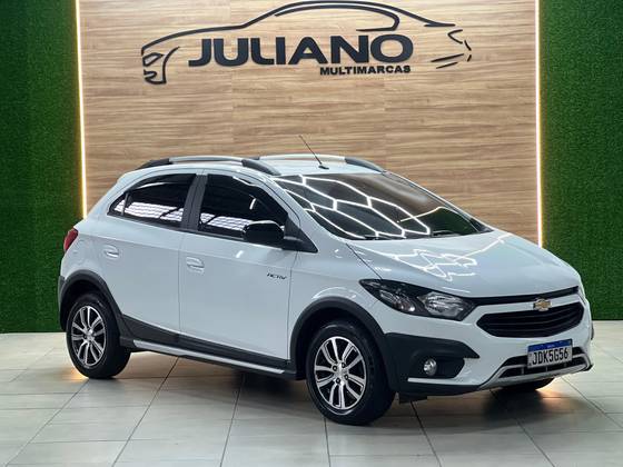 CHEVROLET ONIX 1.4 MPFI ACTIV 8V FLEX 4P MANUAL CHEVROLET ONIX 1.4 MPFI ACTIV 8V FLEX 4P MANUAL